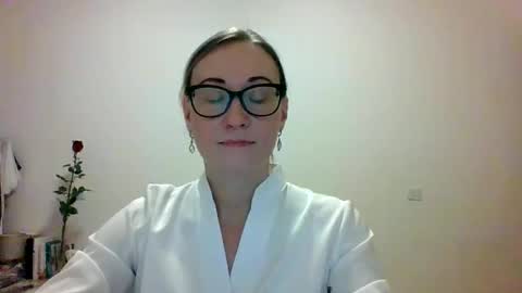 _sandyqueen__ online show from November 21, 2025, 1:10 pm