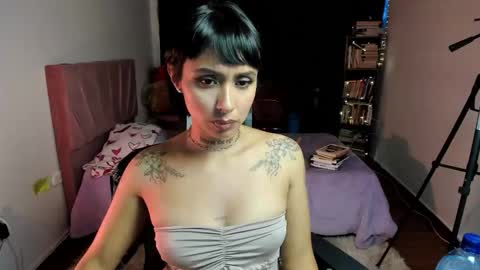 Snapshot of _saraaparker_ chatting on February 4, 2026, 8:47 pm Sarita online show from February 4, 2026, 8:47 pm