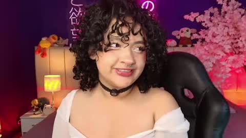 Sara online show from May 15, 2026, 5:03 am