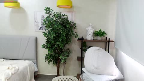 Sassy Girl online show from January 4, 2025, 5:05 pm