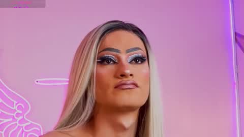 Scarlett online show from September 9, 2025, 8:03 am