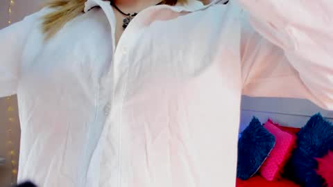 Snapshot of _scarlett_gil chatting on January 23, 2025, 8:13 pm SCARLETT online show from January 23, 2025, 8:13 pm