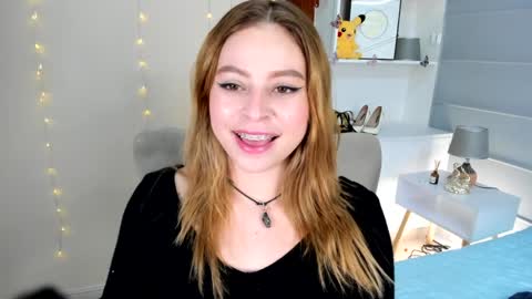 Snapshot of _scarlett_gil chatting on January 31, 2025, 5:42 pm SCARLETT online show from January 31, 2025, 5:42 pm