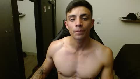 Snapshot of _schnnneider_ chatting on February 7, 2026, 4:05 am SCHNEIDER online show from February 7, 2026, 4:05 am