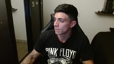 Snapshot of _schnnneider_ chatting on February 12, 2026, 12:27 am SCHNEIDER online show from February 12, 2026, 12:27 am