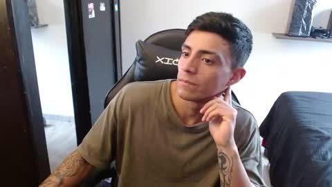 Snapshot of _schnnneider_ chatting on February 16, 2026, 5:53 pm SCHNEIDER online show from February 16, 2026, 5:53 pm