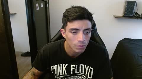 Snapshot of _schnnneider_ chatting on February 19, 2026, 5:42 pm SCHNEIDER online show from February 19, 2026, 5:42 pm