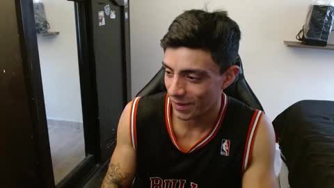 Snapshot of _schnnneider_ chatting on February 22, 2026, 7:45 pm SCHNEIDER online show from February 22, 2026, 7:45 pm