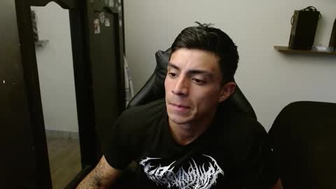 Snapshot of _schnnneider_ chatting on February 24, 2026, 8:40 pm SCHNEIDER online show from February 24, 2026, 8:40 pm