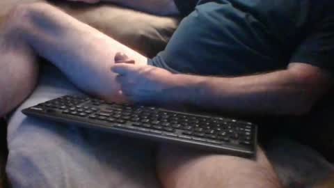 Snapshot of _scream4me chatting on January 7, 2026, 5:54 am _scream4me online show from January 7, 2026, 5:54 am