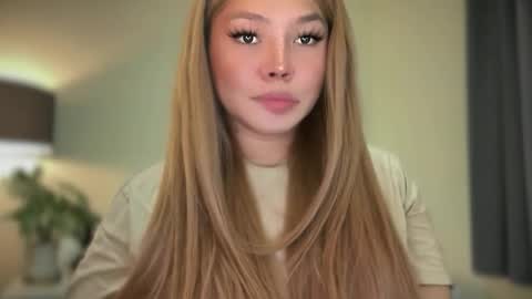 ENAJ online show from November 14, 2025, 3:22 pm