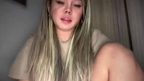 Snapshot of _seductive_jane chatting on March 7, 2026, 6:38 pm ENAJ online show from March 7, 2026, 6:38 pm