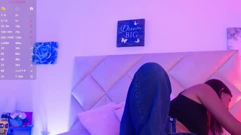 Snapshot of _selene_124 chatting on October 24, 2025, 2:46 pm selene online show from October 24, 2025, 2:46 pm