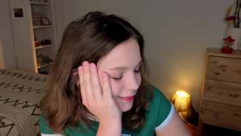 Alice online show from November 23, 2025, 4:18 pm