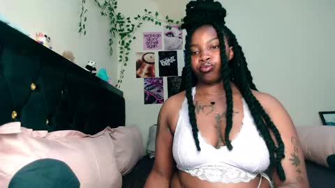 Snapshot of _sexysquirter chatting on April 19, 2026, 6:10 pm _sexysquirter online show from April 19, 2026, 6:10 pm