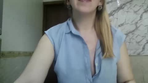  SexyXSveta  online show from March 9, 2026, 5:11 am