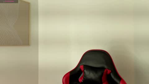 _sharlotte777 online show from May 21, 2026, 1:51 pm