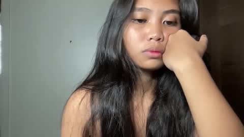 _shinelee online show from March 8, 2025, 12:55 am