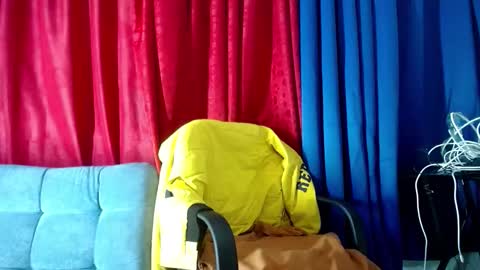 Snapshot of _skyleer_ chatting on January 5, 2026, 11:30 pm _skyleer_ online show from January 5, 2026, 11:30 pm