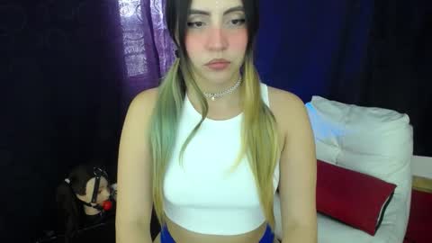 Snapshot of _sofiapink chatting on January 6, 2026, 6:44 pm Sofia online show from January 6, 2026, 6:44 pm