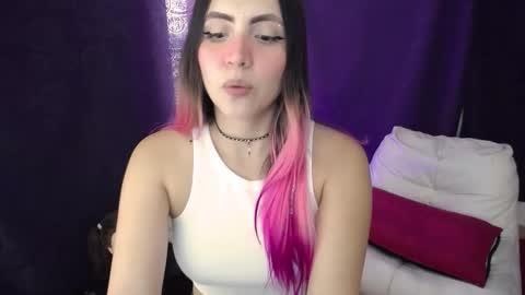 Snapshot of _sofiapink chatting on February 20, 2026, 7:36 pm Sofia online show from February 20, 2026, 7:36 pm