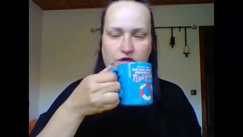 Melisa online show from September 15, 2025, 6:46 am