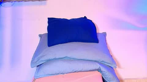 susy online show from September 13, 2025, 12:05 pm