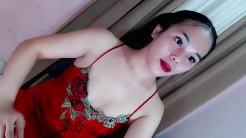 Snapshot of _suckandcum69 chatting on March 26, 2026, 12:11 pm Eilachloe online show from March 26, 2026, 12:11 pm