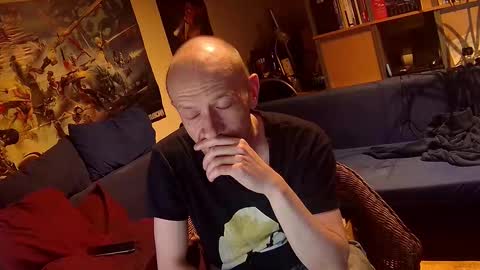 Sven online show from October 10, 2025, 9:58 pm