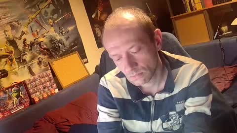 _svenerd_____ online show from May 19, 2026, 12:05 am