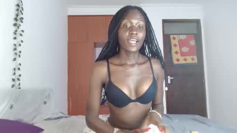 _sweejewel online show from December 14, 2025, 10:53 am