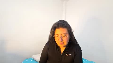 Snapshot of _sweet_melodyy chatting on March 7, 2026, 9:12 pm _sweet_melodyy online show from March 7, 2026, 9:12 pm