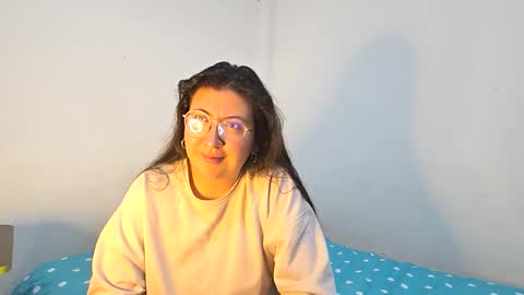 Snapshot of _sweet_melodyy chatting on March 10, 2026, 9:20 pm _sweet_melodyy online show from March 10, 2026, 9:20 pm