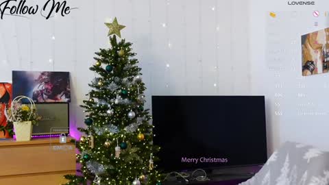Snapshot of _sweetcams_ chatting on December 26, 2024, 6:41 am Dasha online show from December 26, 2024, 6:41 am
