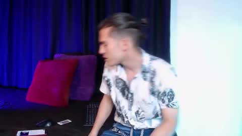    online show from January 18, 2025, 9:24 pm