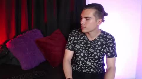    online show from January 25, 2025, 5:08 pm