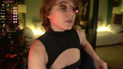 Evi online show from December 22, 2024, 9:42 pm