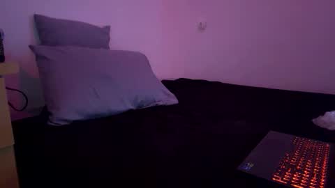 Snapshot of _thesconexo chatting on December 20, 2025, 1:23 am K online show from December 20, 2025, 1:23 am