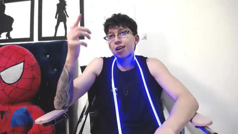 Thomas online show from November 7, 2025, 4:34 am