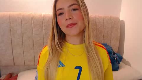 Snapshot of _tiffany1 chatting on March 1, 2026, 7:16 pm _tiffany1 online show from March 1, 2026, 7:16 pm