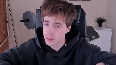 _tokyo_ghoul online show from February 2, 2025, 4:22 pm