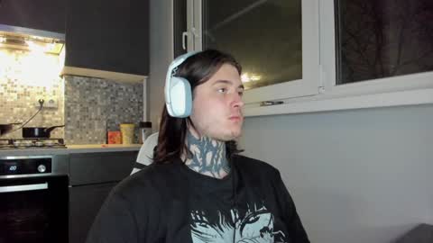 Snapshot of _torfin_ chatting on December 10, 2024, 3:41 am _torfin_ online show from December 10, 2024, 3:41 am