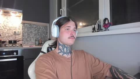 Snapshot of _torfin_ chatting on February 14, 2025, 7:02 pm _torfin_ online show from February 14, 2025, 7:02 pm