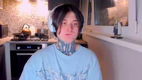 Snapshot of _torfin_ chatting on March 11, 2026, 11:33 pm _torfin_ online show from March 11, 2026, 11:33 pm