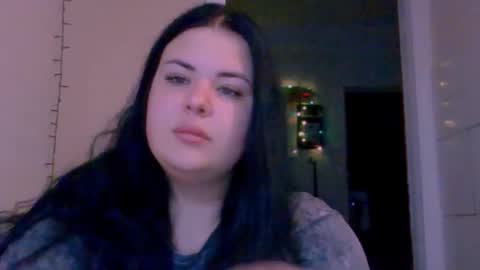 Trisha online show from December 21, 2025, 7:59 am