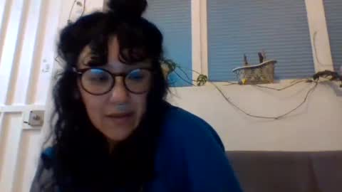 _tutti_frutti_ online show from January 13, 2025, 6:38 am