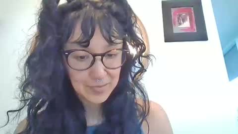 _tutti_frutti_ online show from December 14, 2025, 10:58 pm