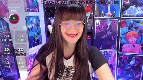 Snapshot of _urcutekitty chatting on March 4, 2025, 9:11 pm online show from March 4, 2025, 9:11 pm