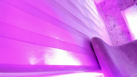 valeria jade online show from April 11, 2026, 7:45 am