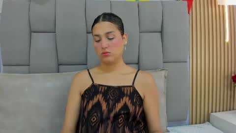 Snapshot of _valerycooper chatting on July 13, 2026, 12:19 pm _valerycooper online show from July 13, 2026, 12:19 pm